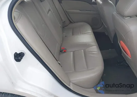 2011 Ford Fusion Sel z USA, uszkodzony, nr VIN 3FAHP0JG8BR231960